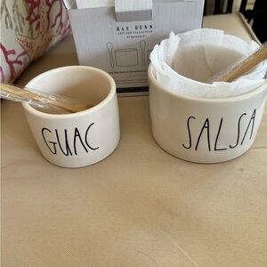 Rae Dunn Artisan Collection by Magenta brand new in box Guac and Salsa Bowl Set